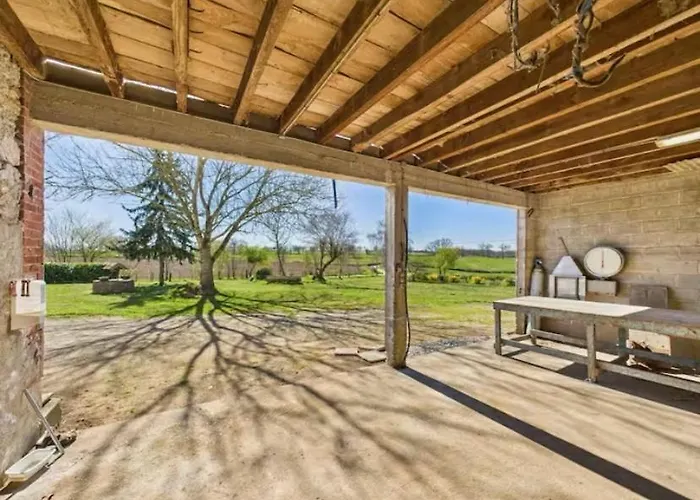 Dom wakacyjny Lamadelon Néris-les-Bains